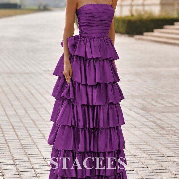 Draped in Drama: Square Neck Edition - Prom Dress - Picture 2 of 6